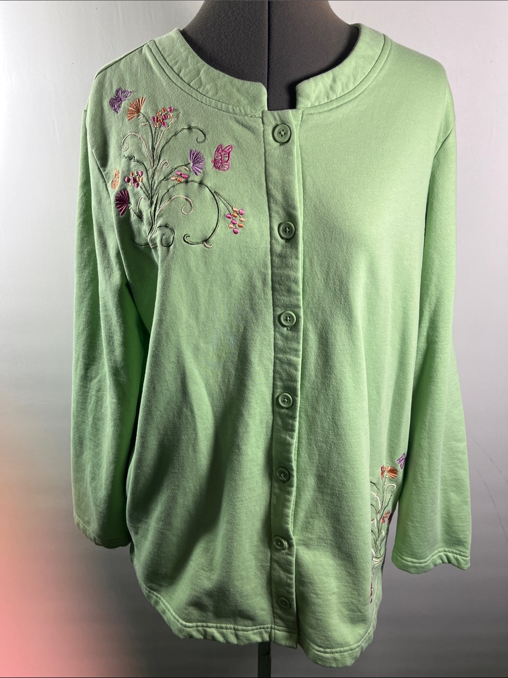 Blair Light Green Embroidered Button-Front Cardigan Soft Lining Size M